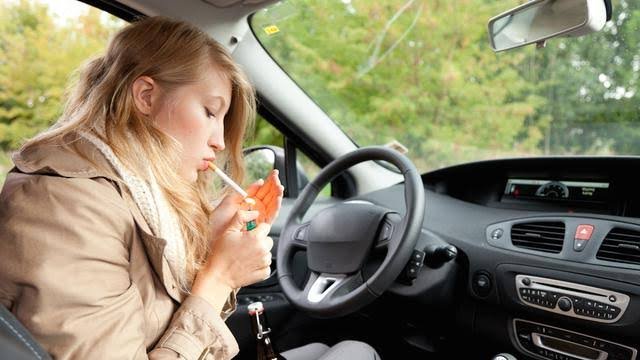 Bau Rokok , Kabin Mobil , Tips Hilangkan Bau Asap Rokok di Mobil