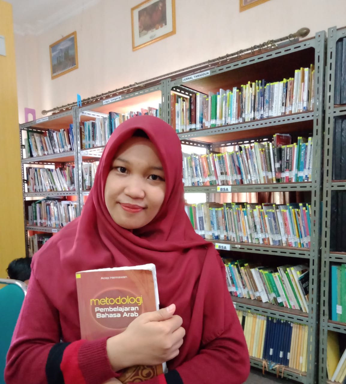 Fitria Ariyani , Komunitas Literasi Save Street Child , pengiat literasi , Pustakawan , UIN Raden Fatah Palembang