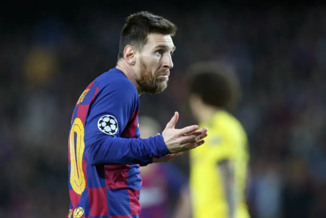 Barcelona , Bayern Munchen , klausul khusus , kunci dari proyek , Messi Bertahan