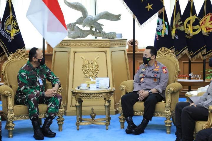 kunjungan silaturahmiusai dilantik , Penegakan Protokol Kesehatan , solidaritas antara TNI dan Polri