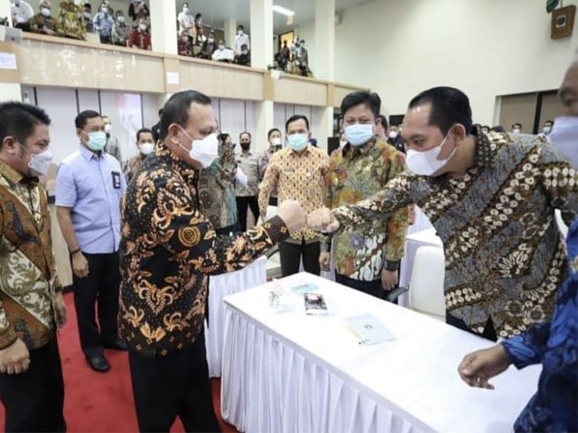 mencegah praktik korupsi , pemberantasan korupsi di Indonesia , pencegahan tindak korupsi