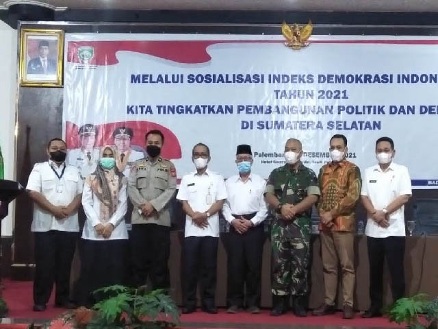 sosialisasi indeks demokrasi indonesia