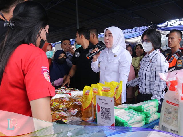 bazar ramadhan , Masyarakat Belanja Sembako